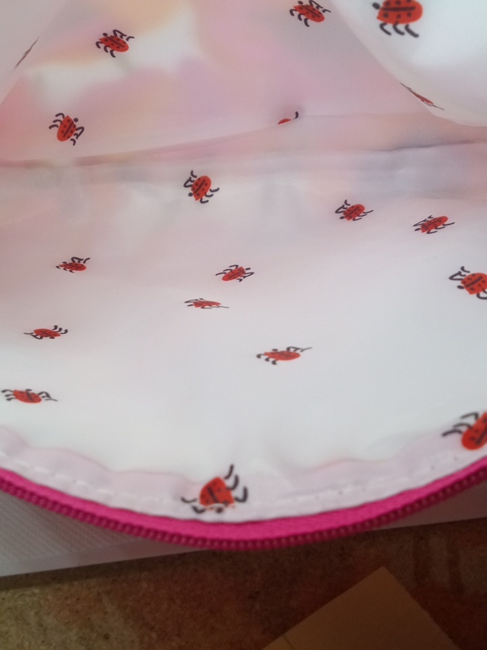 CLINIQUE MAKE UP BAG - Picture 9 of 9